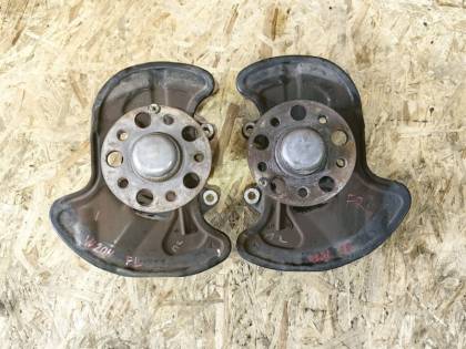 Ступица передняя 204048