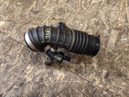 Патрубок воздушного фильтра S51