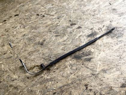 Трос стояночного тормоза 204048