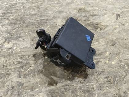 Блок предохранителей под капот TDA4W