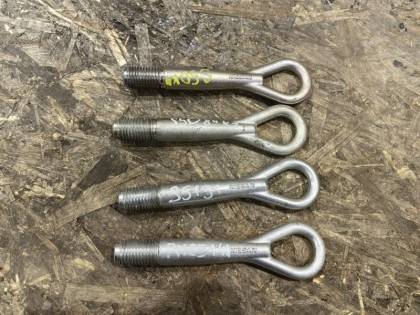 Крюк буксировочный S50