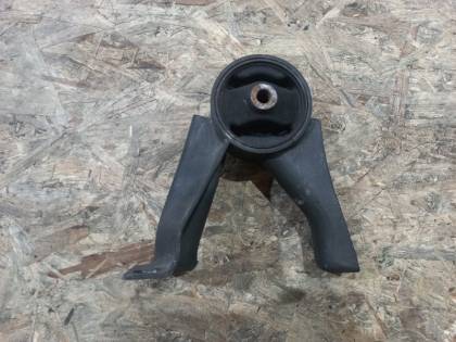 Подушка двигателя задняя CU5W